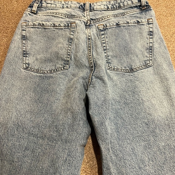 Wild Fable Tan Ribbed Top with Cream Collar and Wild Fable Button up Jeans - Picture 9 of 9